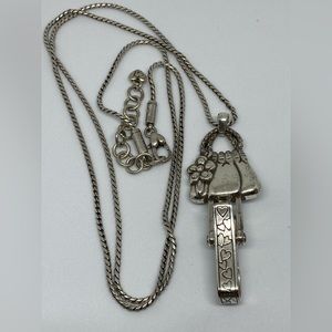 Brighton badge holder necklace  (210)